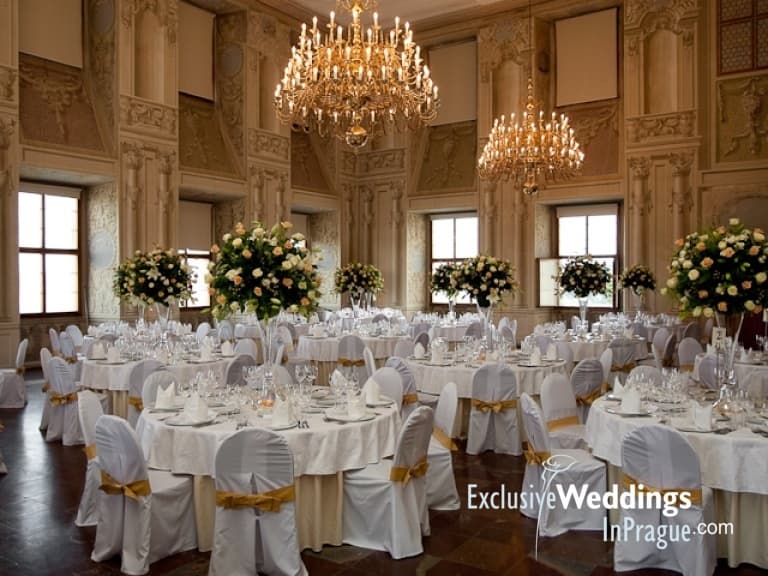 Lobkowicz palace for weddings