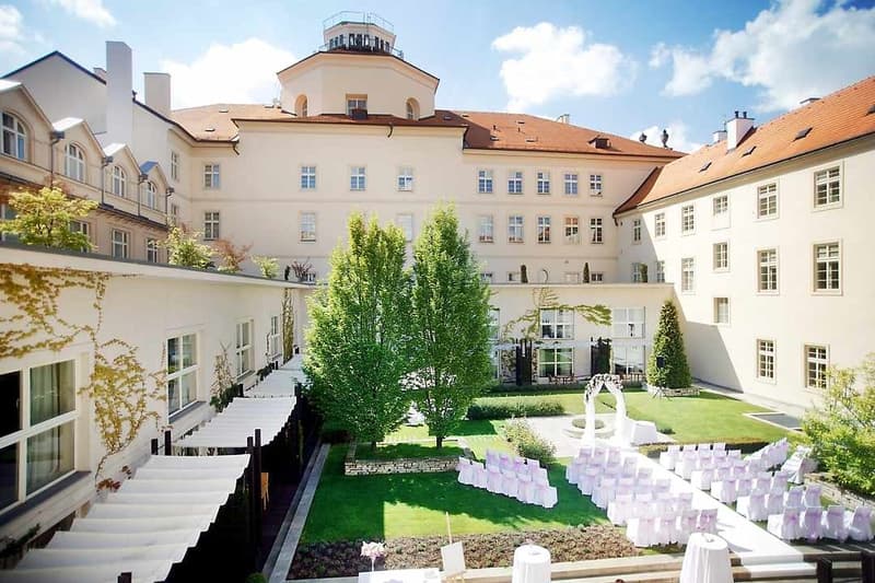 Mandarin Oriental Prague hotel wedding