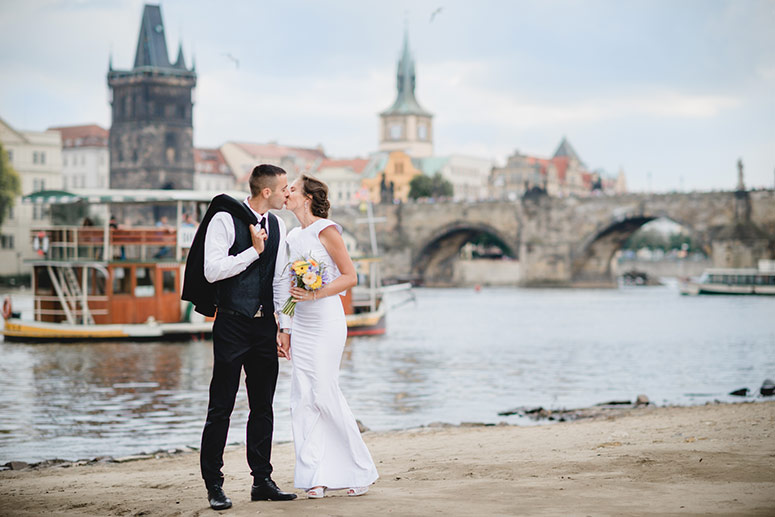 Wedding photographer in Prague